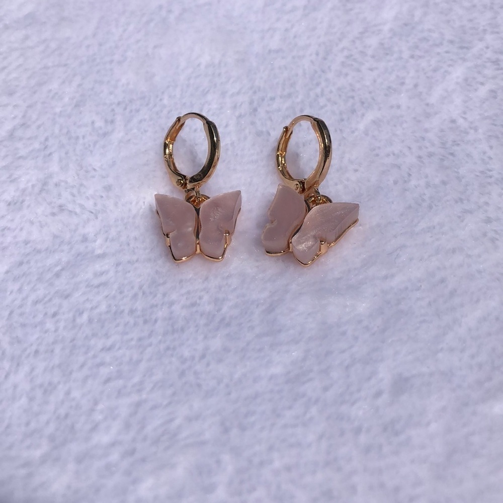 Pink Butterfly Huggie Hoop Earrings Gold Tone Resin Charm Dangle Jewelry Y2K